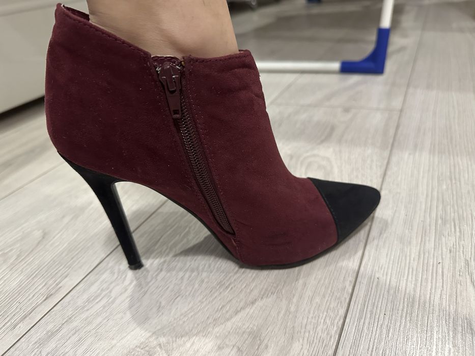 Ботильйони