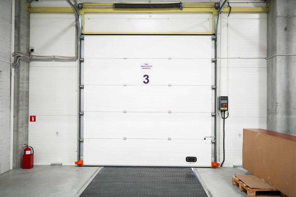 Продаж складу в логістичному комплексі JOULe у Києві 1006 м2