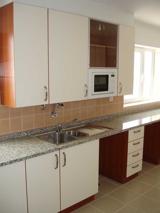 Quarto individual na Alta de Lisboa 350€ Estudantes