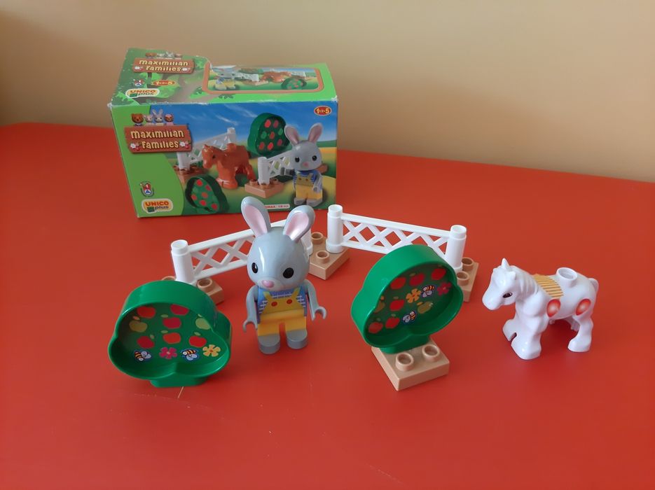 Legos 6 peças (Jardim) + 10 peças(Quinta) 

Para crianças entre 1½ e o