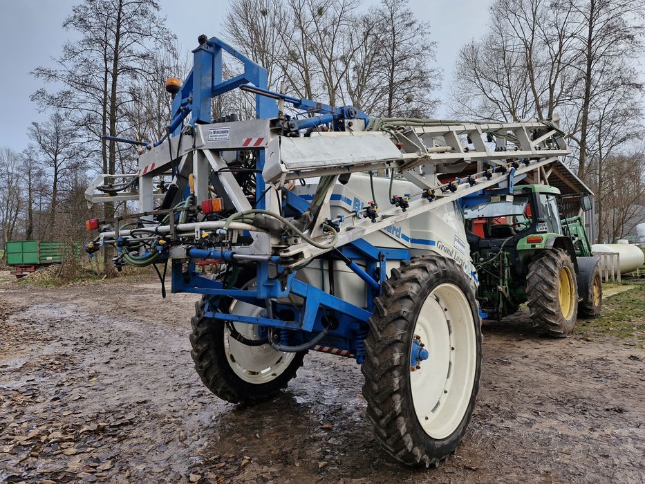 Opryskiwacz Blanchard Grand Large 32, kuhn