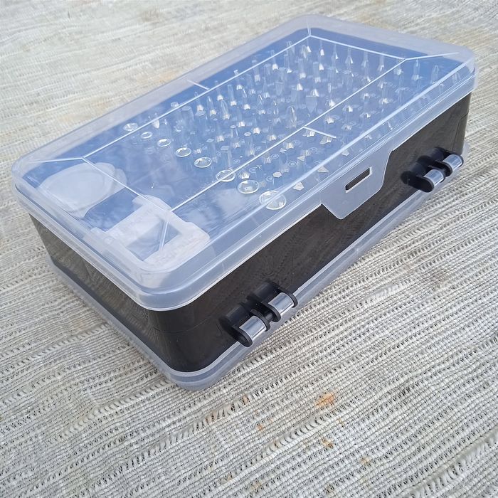 Набор отвёрток и бит 115 в 1 для ремонта , в кейсе