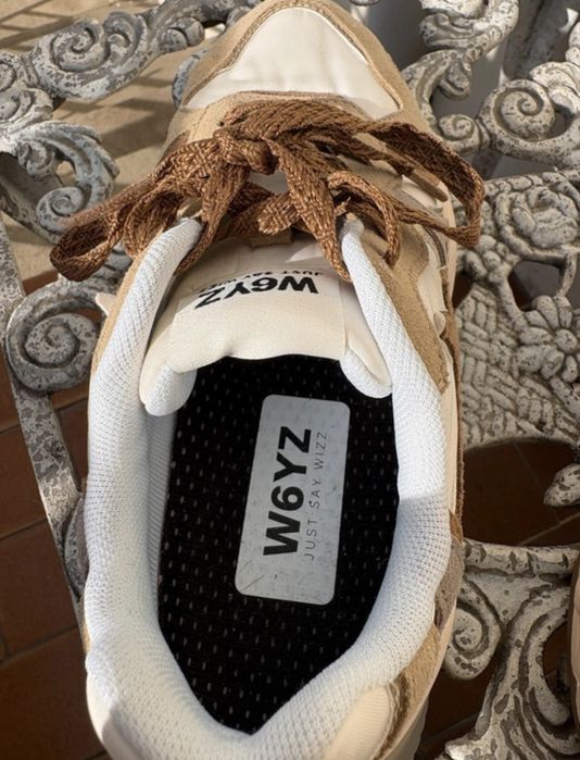 Ténis W6YZ bege e branco estilo chunky