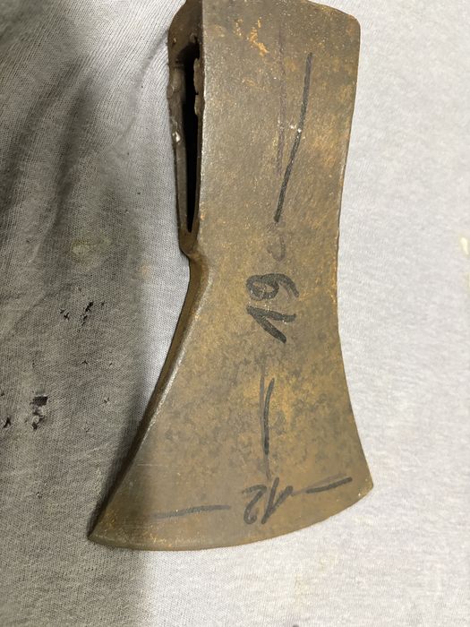 Zabytkowy topór inne stare