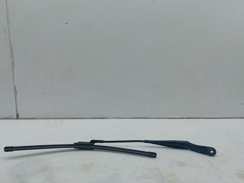 Haste / braço de escova limpa vidros frente esquerda PEUGEOT 308 II
