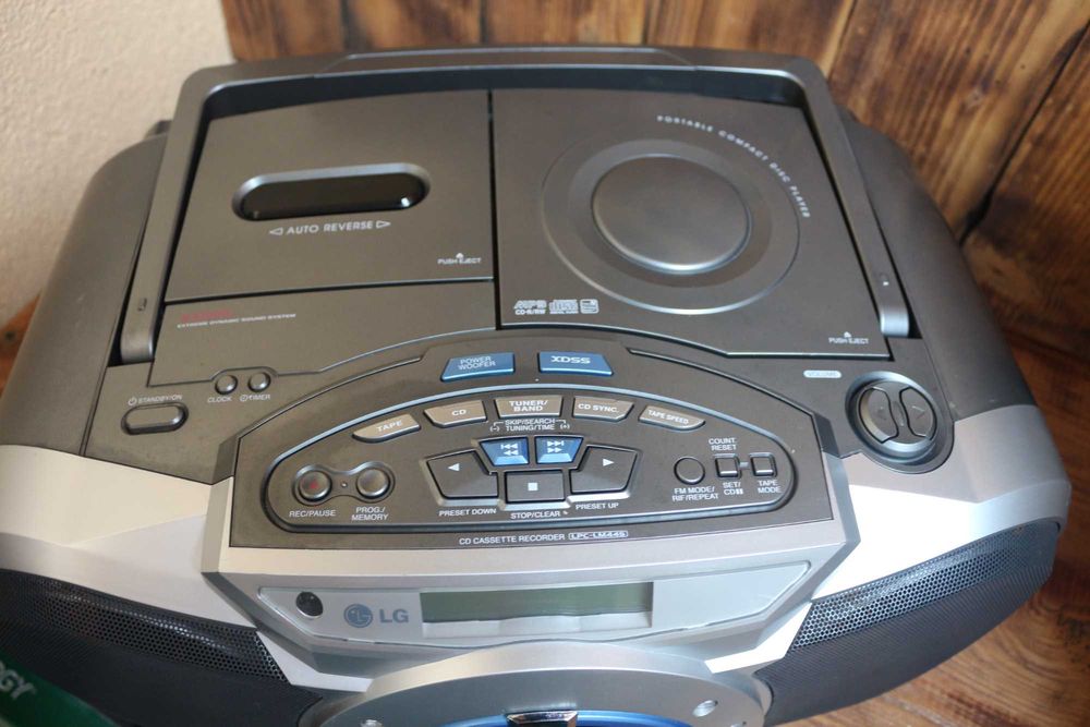 Магнітола (бумбокс) LG LPC-LM445X