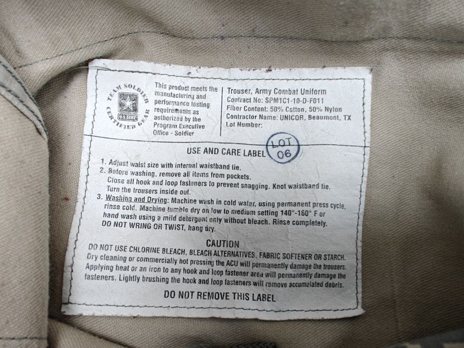 Mundur wojskowy US Army USA ACU UCP Pixel CADPAT foliage green Medium