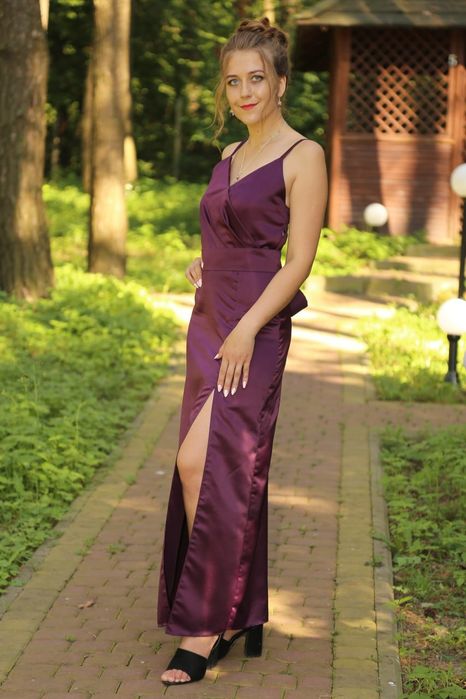 Продам випускну сукню