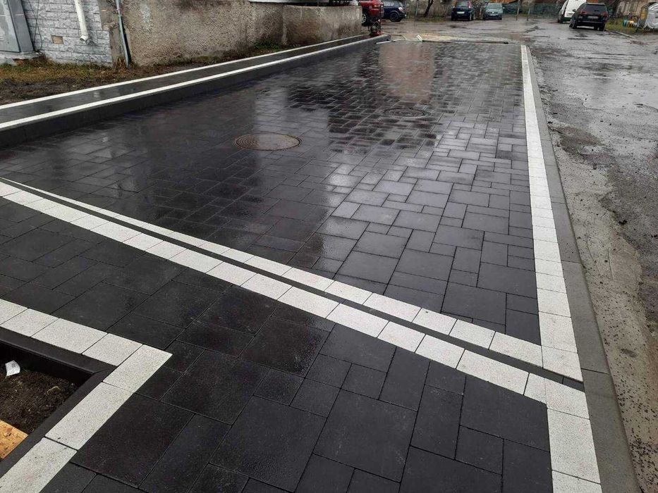 Бруківка / Укладання бруківки / Тротуарної плитки в Сарнах та області