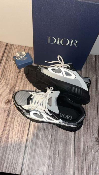 Dior b30 nova em folha