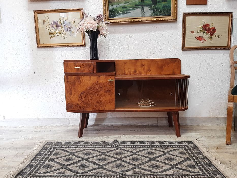 Urocza komoda po renowacji w stylu Art Deco