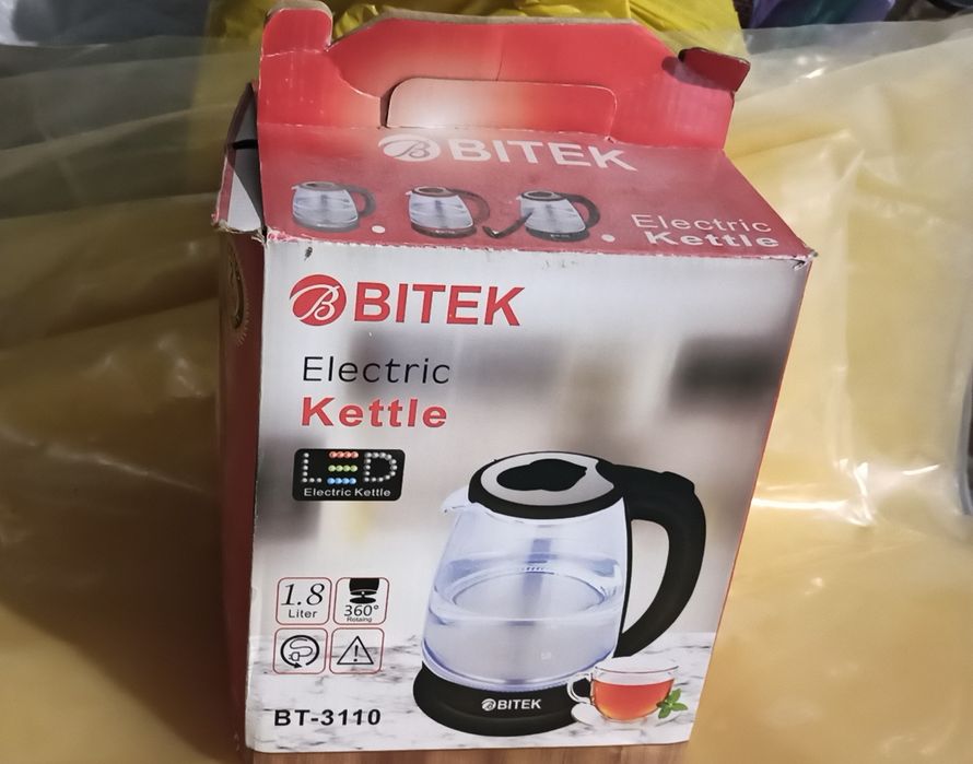 Электро Чайник Витэк, фактически новый.