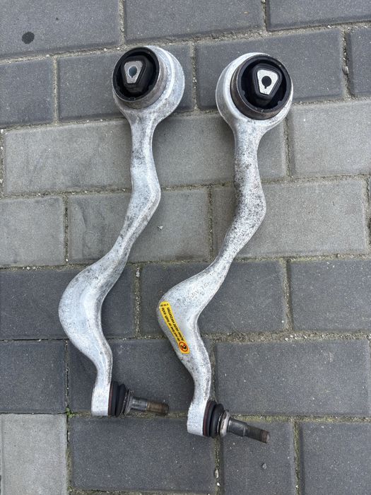 Wahacze przednie przód bmw e90 e91 e92