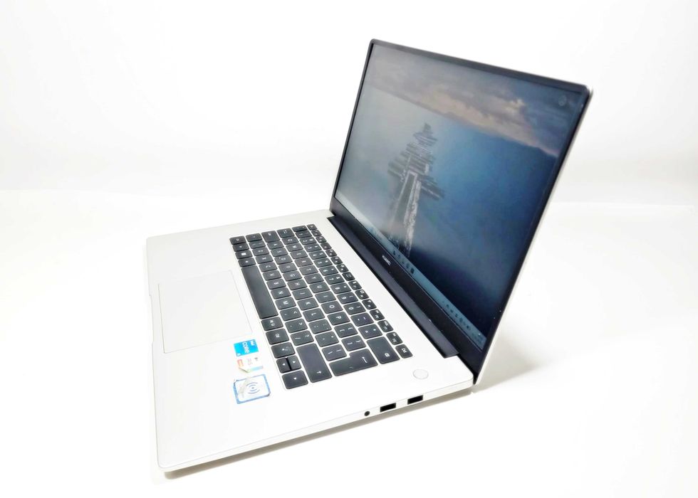 Huawei MateBook D 15 i5-1135G7/8GB/512/Win11