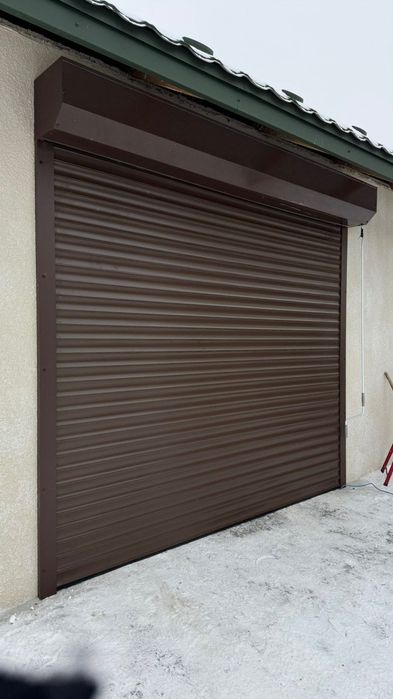 Захисні ролети. Ролети в гараж. Ролети на вікна.