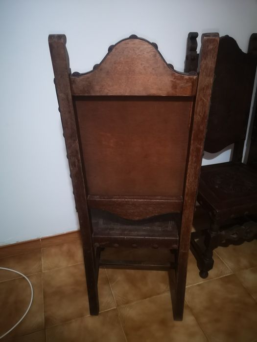 Cadeira vintage costa alta