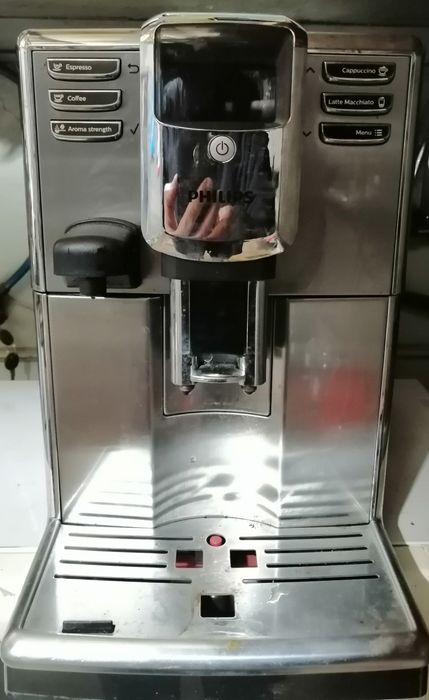 Кофемашина Philips/Saeco в отличном рабочем состоянии