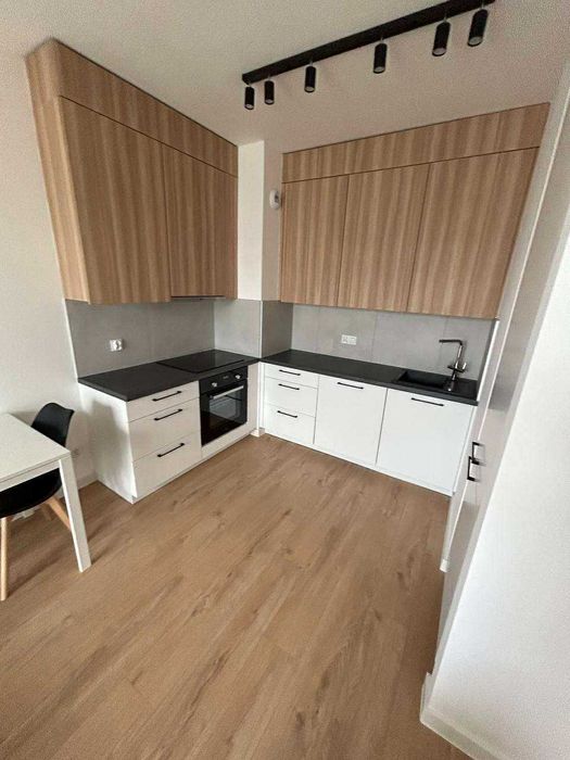 Oferuję profesjonalne usługi malarskie na terenie Łodzi   i okolic.