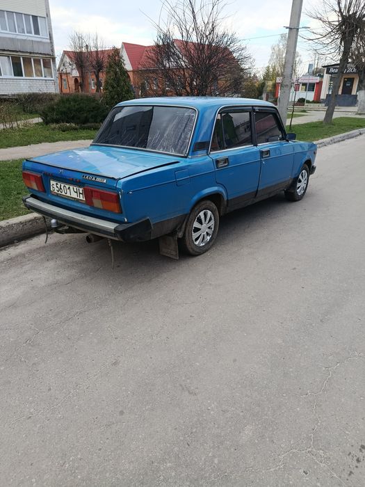 Продам ВАЗ 2105.