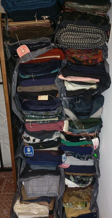Lote de mais de100 tecidos vintage alguns caros a preço super acessíve