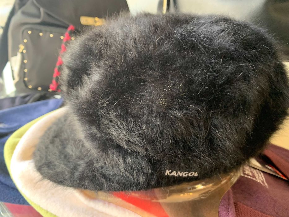Продам кепку KANGOL(новая)