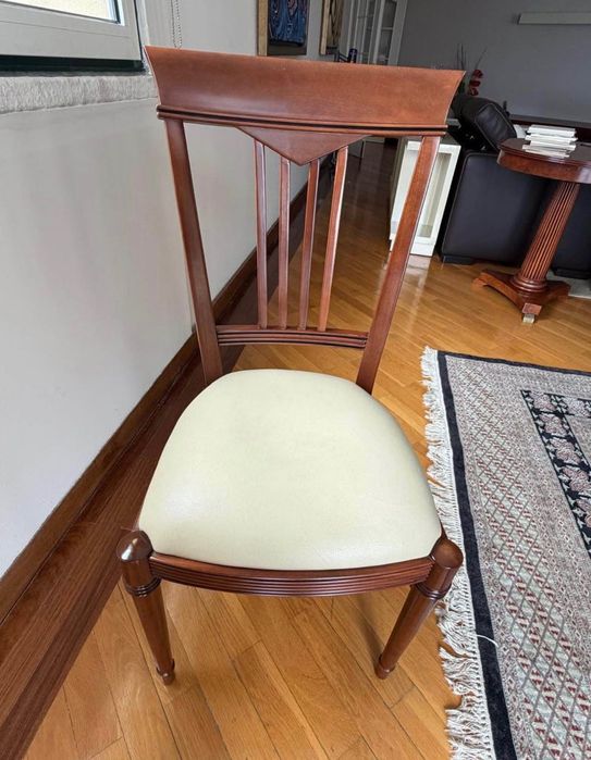 Mesa jantar com cadeiras