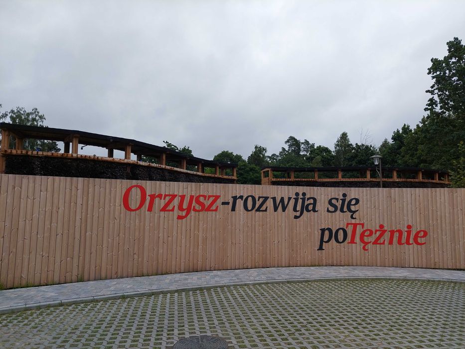 Sprzedam działkę inwestycyjną