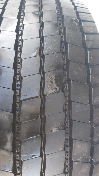 Pneu 245 michelin