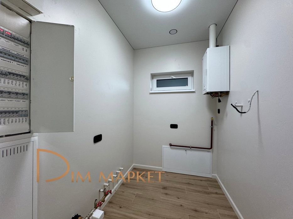 ‼️З дизайнерським ремонтом та меблями| Дім з басейном| 10 соток