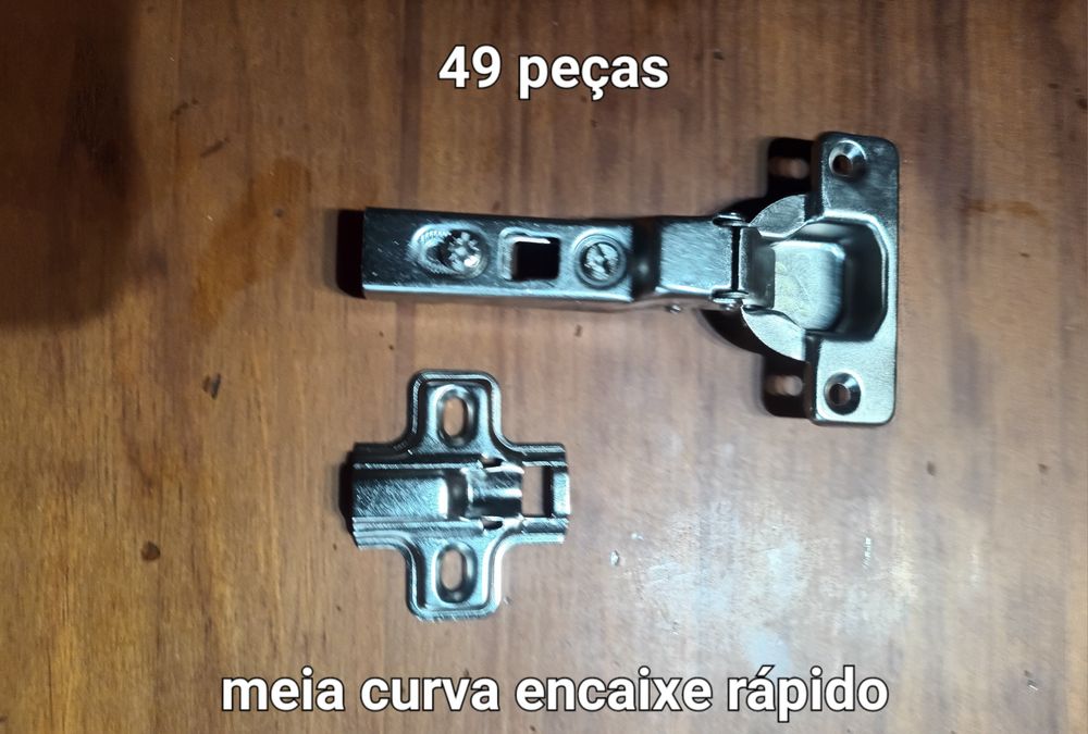 Dobradiças meia curva para móveis