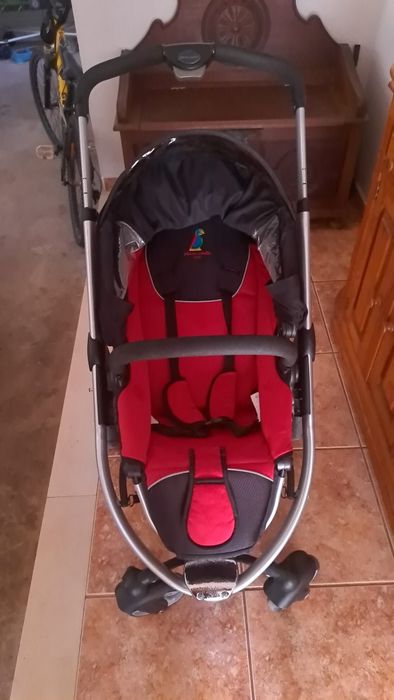 Carrinho de bebé Pierre Cardin
