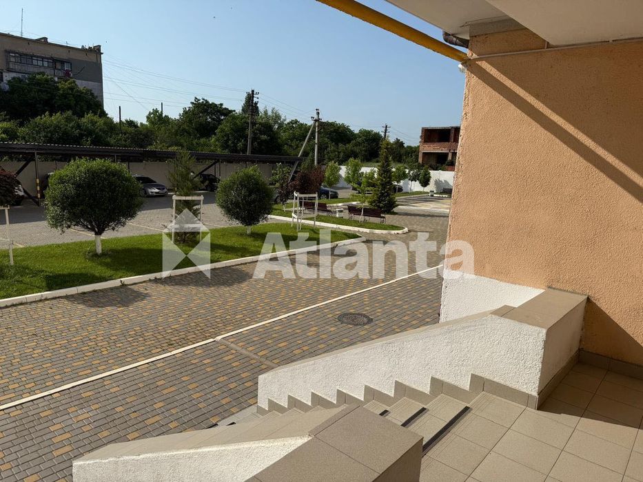 2 кімнатна квартира в смт.Хлібодарське/Є-відновлення