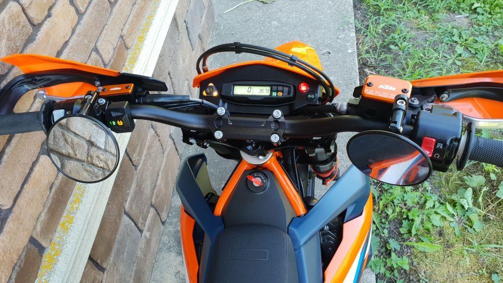 Ktm smc 690r 2023рік (не husqvarna 701, gas gas 701)