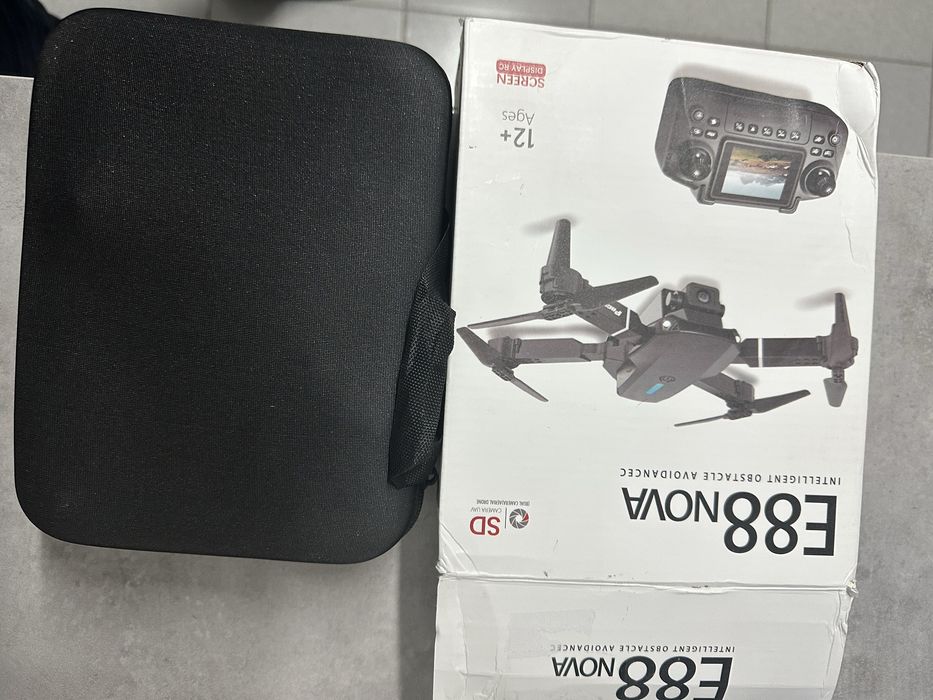 Drone E88 Nova, um quadricóptero dobrável
