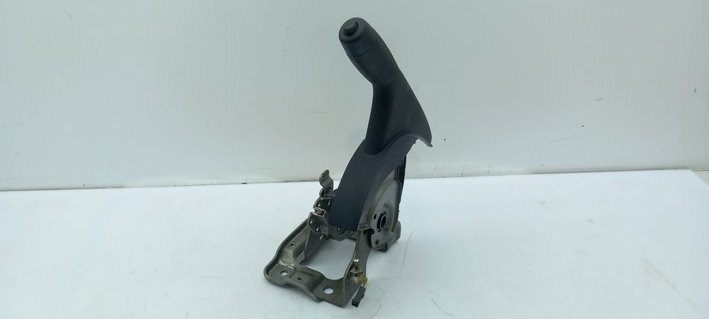 Travão de mão / parque NISSAN Juke (F15)