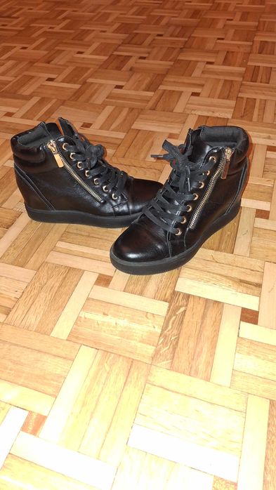Buty na koturnie 38 (wiosna/jesień)