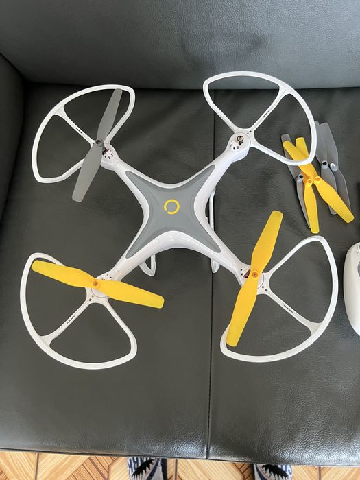 Dron X-bee drone 3.3 WiFi