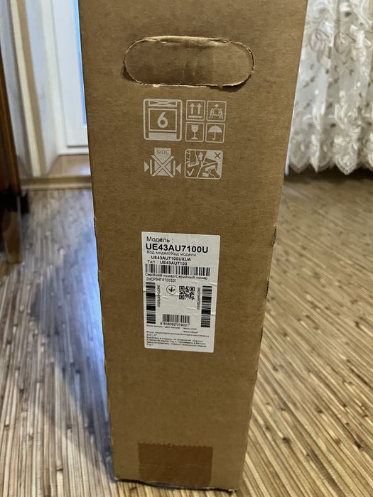 Смарт телевизор Samsung 4K UE43AU7100U