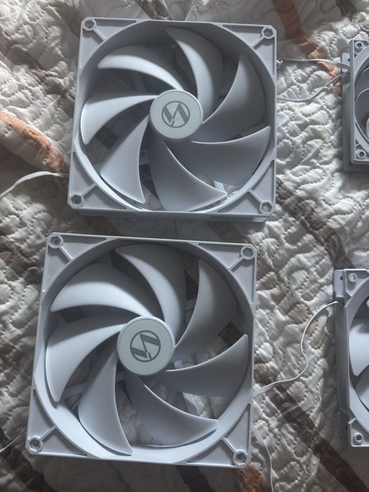 Pack vebtoinhas de caixa lian li 217
