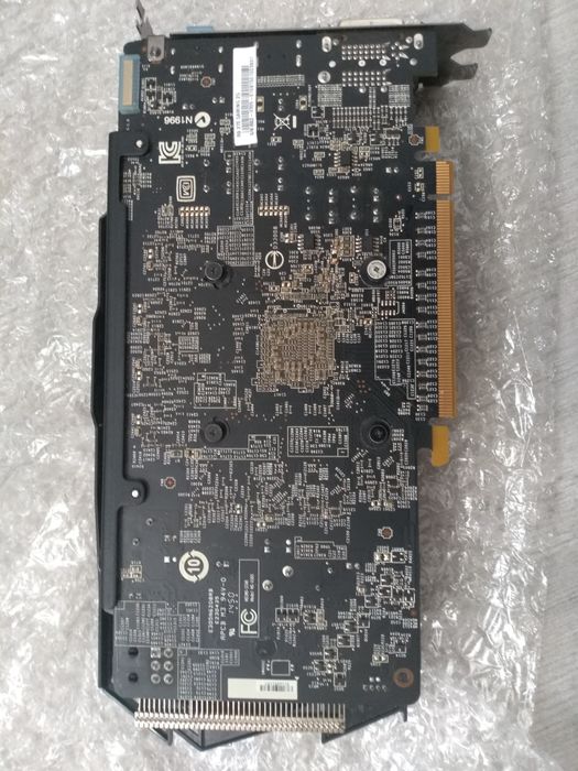Uszkodzona karta graficzna MSI R9 270 2gb gaming
