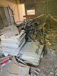 Утилизация строительного/любого мусора старой мебели и разного хлама.