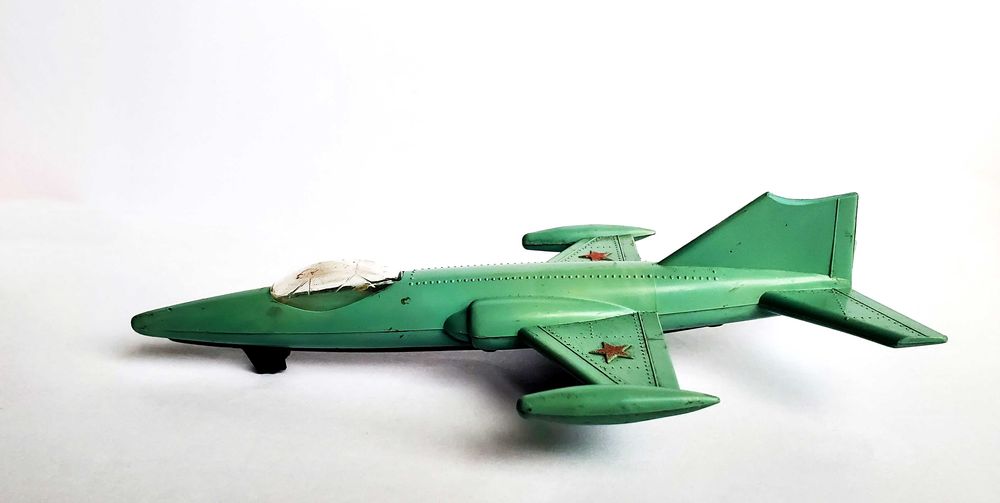 детские игрушки СССР/  дитячі іграшки СССР/  самолет СССР