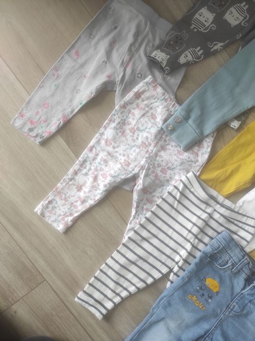 Leginsy dla dziewczynki rozmiar 74
