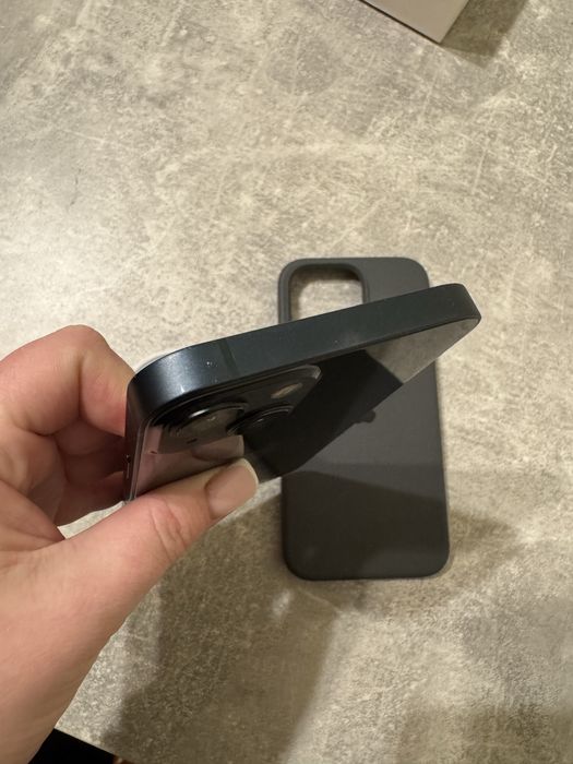 iPhone 13 neverlock срочно