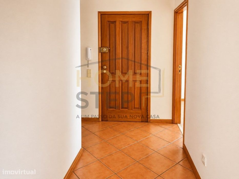 Apartamento T3 para arrendamento em Arrifana, Santa Maria da Feira