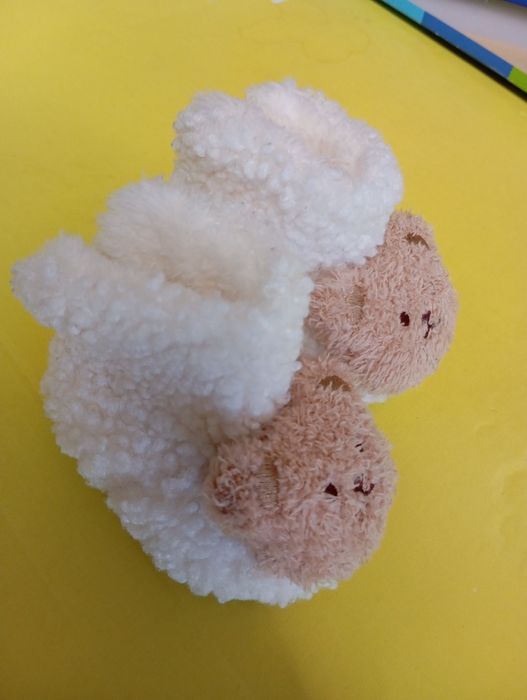 Лот теплих речей за 300 грн .