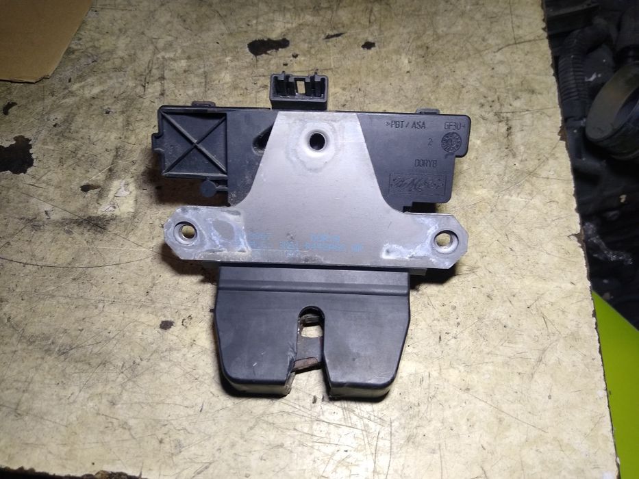 Zamek klapy bagażnika Ford Mondeo MK4 kombi oryginał