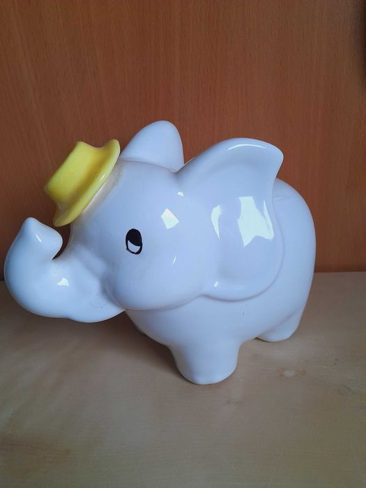 Dwa ceramiczne słoniki - skarbonki
