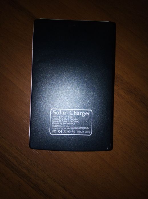 Продам  Powerbank на сонячній батареї.