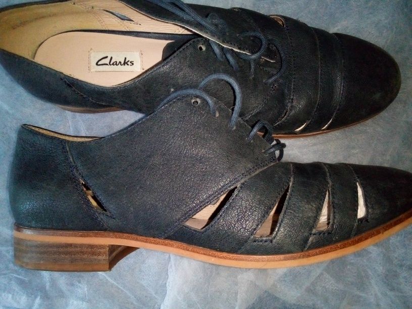 Літні туфлі Clarks р.40 бв.